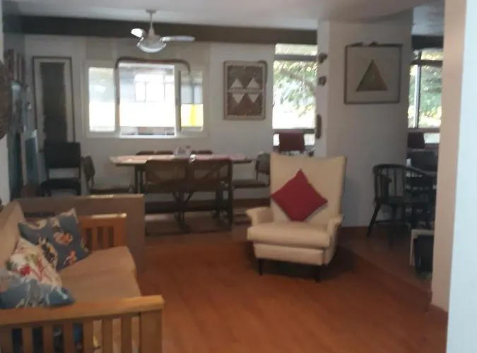 Apartamento Top Em Copacabana Na Quadra Da Praia! Sol, Praia E Muito Conforto!